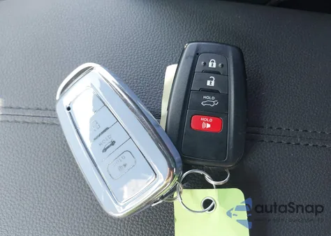 2024 Toyota Rav4 Hybrid Xse z USA, uszkodzony, nr VIN JTME6RFV4RD560976